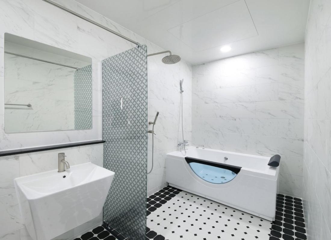 Wj Hotel Pool House Wonju Esterno foto